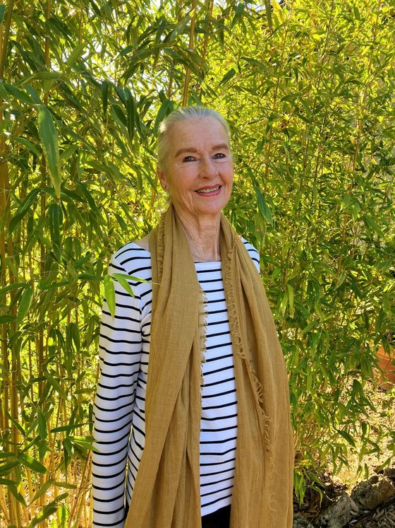 Yogalehrerin Jutta Pinter Neise Yogalehrerin Jutta Pinter Neise