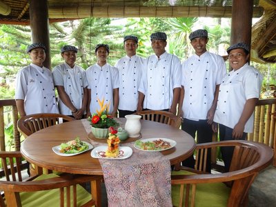Das freundliche Küchenteam des Puri Dajuma