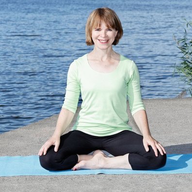 Yogalehrerin Claudia Müller