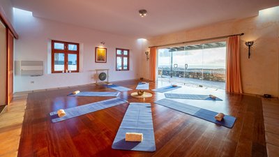 Vom Yogashala aus blicken Sie bis zum Meer