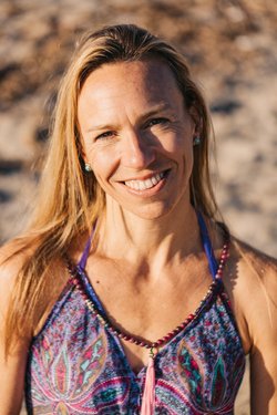 Yogalehrerin Claudia Hubberten