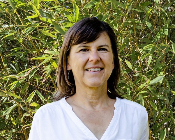 NEUE WEGE Mitarbeiterin Barbara Luderer