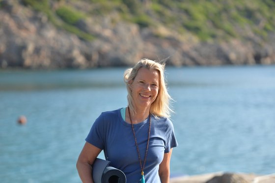 NEUE WEGE Yogalehrerin Kerstin Franke NEUE WEGE Yogalehrerin Kerstin Franke