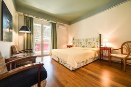 Doppelzimmer mit Blick auf den Hausberg Cefalù Doppelzimmer mit Blick auf den Hausberg Cefalù