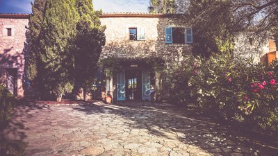 Die Finca Son Mola Vell auf Mallorca heißt seine Gäste herzlich Willkommen!